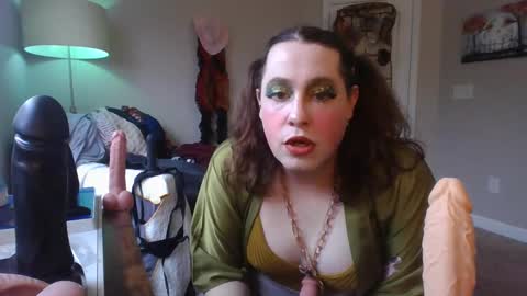 Snapshot of mxsissycharlotte chatting on 10, 12, 2024 Mx Charlotte online show from 10, 12, 2024