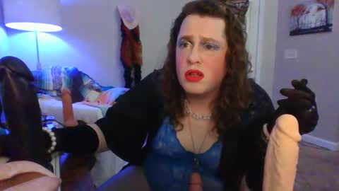 Snapshot of mxsissycharlotte chatting on 31, 12, 2024 Mx Charlotte online show from 31, 12, 2024