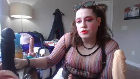 Snapshot of mxsissycharlotte chatting on 7, 3, 2025 Mx Charlotte online show from 7, 3, 2025