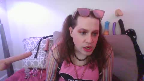Snapshot of mxsissycharlotte chatting on 12, 9, 2025 Mx Charlotte online show from 12, 9, 2025