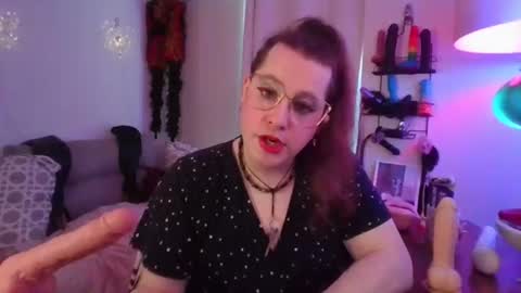 Snapshot of mxsissycharlotte chatting on 6, 7, 2026 Mx Charlotte online show from 6, 7, 2026
