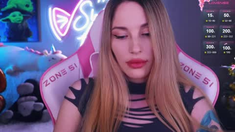 Snapshot of my__sweet__alice chatting on 25, 5, 2026 mysweetalice online show from 25, 5, 2026
