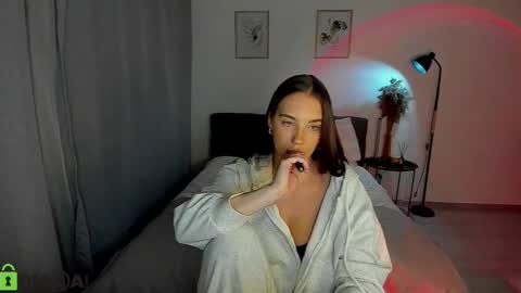 katie online show from 19, 12, 2024