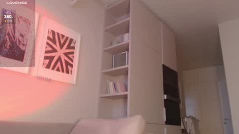 Snapshot of my_hannah chatting on 15, 12, 2024 Hannah welcome online show from 15, 12, 2024