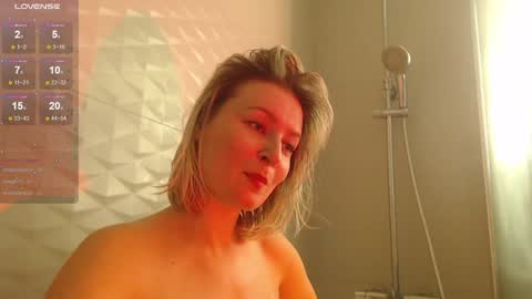 Snapshot of my_hannah chatting on 18, 12, 2024 Hannah welcome online show from 18, 12, 2024