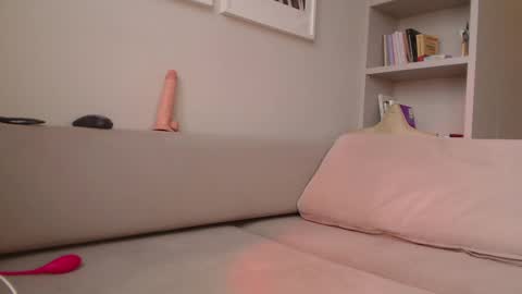 Snapshot of my_hannah chatting on 1, 3, 2025 Hannah welcome online show from 1, 3, 2025