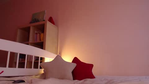 Snapshot of my_hannah chatting on 30, 11, 2025 Hannah welcome online show from 30, 11, 2025