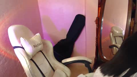 Its me Andi online show from 4, 10, 2025