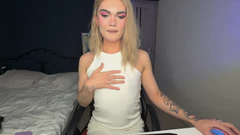 Sandra Muse online show from 14, 2, 2025