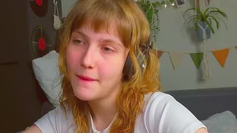 Snapshot of my_parisss chatting on 28, 10, 2025 PARIS online show from 28, 10, 2025