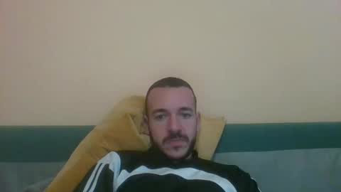Snapshot of myah1993 chatting on 25, 10, 2025 seansyee1993 online show from 25, 10, 2025