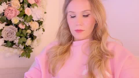 Mya-be Yours P online show from 29, 12, 2024