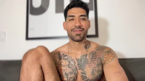 Myke esthetic online show from 26, 1, 2025