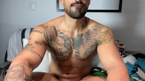 Myke esthetic online show from 15, 9, 2025