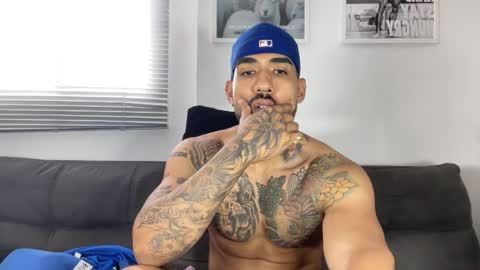 Myke esthetic online show from 16, 2, 2026