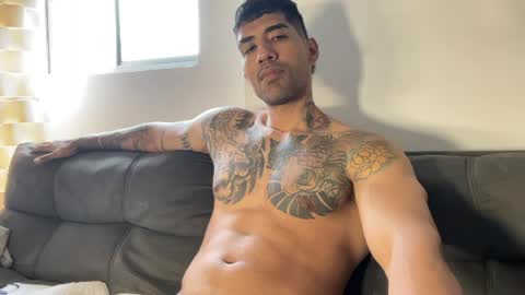 Myke esthetic online show from 2, 4, 2026