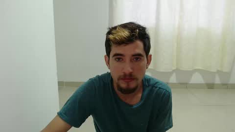 Snapshot of myke_xxx chatting on 16, 12, 2024 mike online show from 16, 12, 2024