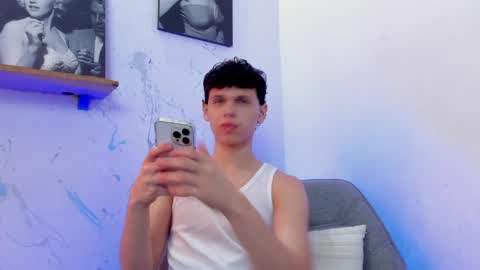 Snapshot of mykelcano chatting on 15, 10, 2025 Mykel online show from 15, 10, 2025