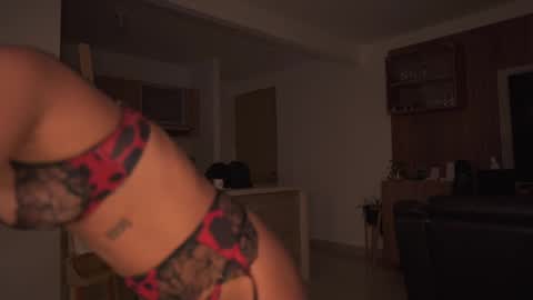 Snapshot of mykinkybunny chatting on 30, 4, 2026 jacke BUNNY online show from 30, 4, 2026