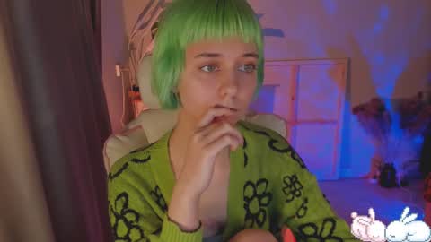 MylaFlores online show from 23, 2, 2025