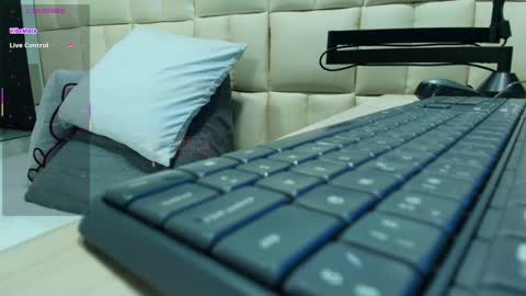 camila online show from 4, 11, 2025