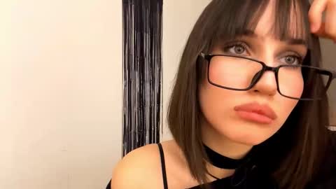 mylittlemolly online show from 24, 11, 2025