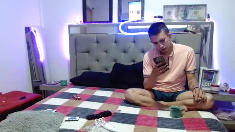 Snapshot of myluandjackhot chatting on 15, 2, 2025 Myluandjack online show from 15, 2, 2025