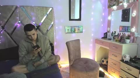 Snapshot of myluandjackhot chatting on 24, 11, 2025 Myluandjack online show from 24, 11, 2025