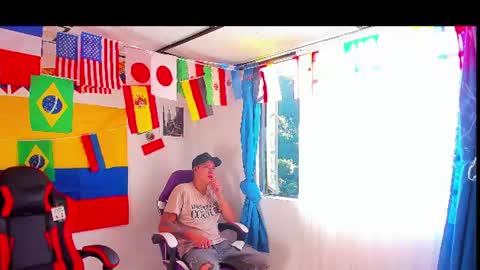 Snapshot of myluandjackhot chatting on 7, 7, 2026 Myluandjack online show from 7, 7, 2026