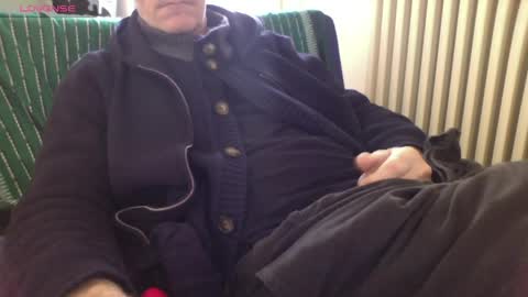 Bi sexy guy lovense hush is on private is open or password show tip if you like. online show from 29, 3, 2026