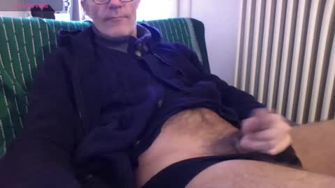 Bi sexy guy lovense hush is on private is open or password show tip if you like. online show from 30, 3, 2026