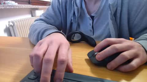 Snapshot of mysecr3tsins chatting on 18, 12, 2024 Ben online show from 18, 12, 2024