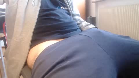 Snapshot of mysecr3tsins chatting on 9, 10, 2025 Ben online show from 9, 10, 2025