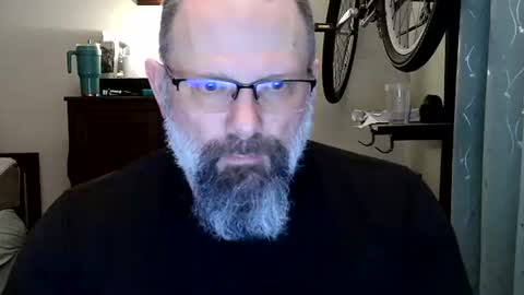 Just hanging out - No pressure online show from 17, 3, 2026