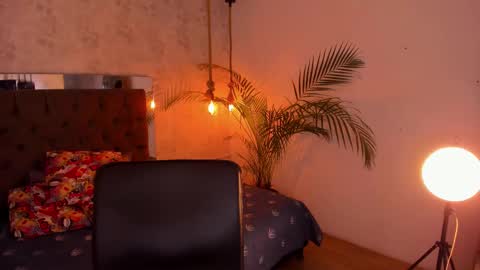 Snapshot of mysterius_boy chatting on 21, 11, 2025 Marcus online show from 21, 11, 2025