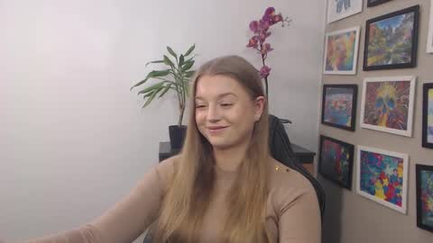 Erica online show from 28, 2, 2025