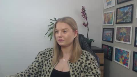 Erica online show from 16, 12, 2025