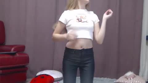 Mystery Girl online show from 29, 10, 2025