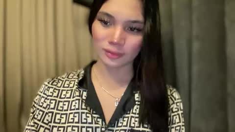 UR GIRL NEXTDOOR online show from 8, 2, 2026