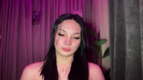 UR GIRL NEXTDOOR online show from 17, 3, 2026