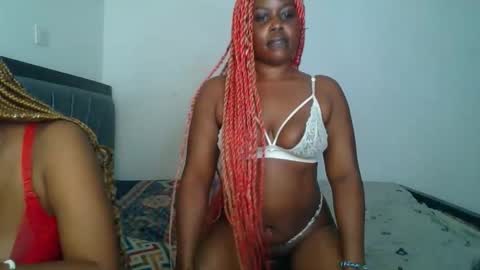 Snapshot of mystic_saucy chatting on 2, 11, 2025 mystic_saucy online show from 2, 11, 2025