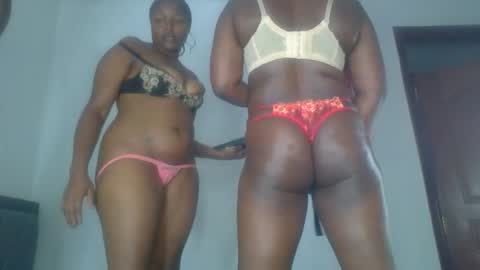 Snapshot of mystic_saucy chatting on 14, 11, 2025 mystic_saucy online show from 14, 11, 2025