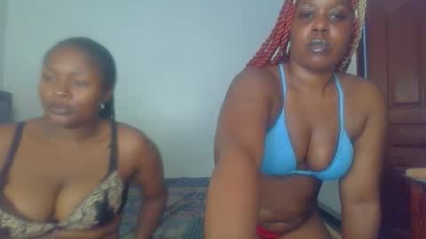 Snapshot of mystic_saucy chatting on 19, 11, 2025 mystic_saucy online show from 19, 11, 2025