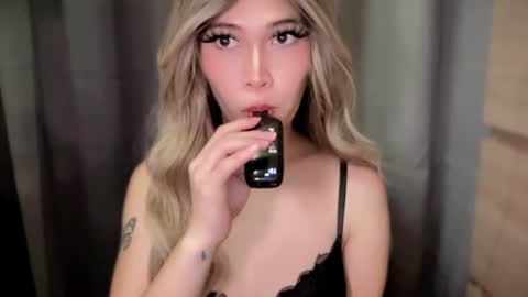 Snapshot of mystickitty22 chatting on 2, 7, 2026 Lucy online show from 2, 7, 2026