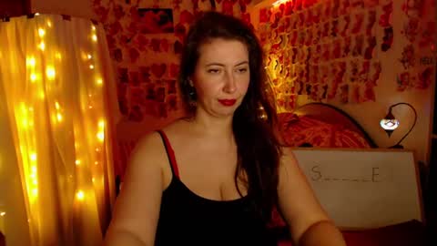 Snapshot of mystydew chatting on 11, 3, 2025 MystyDew online show from 11, 3, 2025