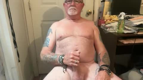 mythickcockfla online show from 23, 4, 2026