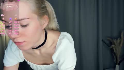 Olivia or just olive online show from 22, 11, 2025