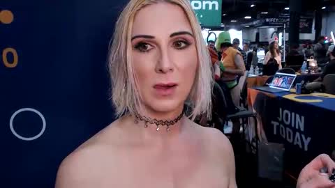 Jade Nyxxx online show from 25, 10, 2025