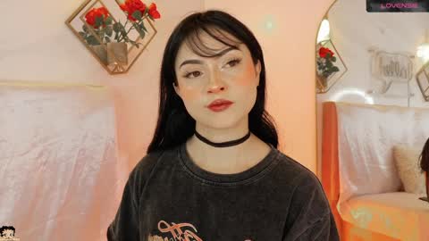 naamah_b online show from 3, 4, 2026