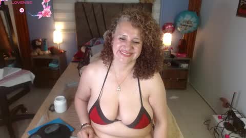 nadia_84 online show from 22, 4, 2026